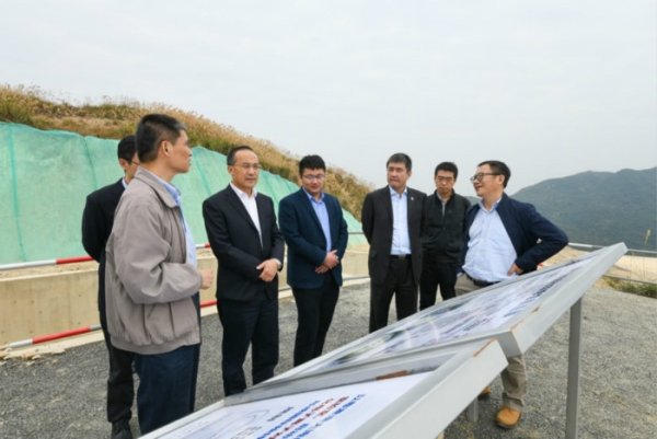 现场调研两装置建设情况